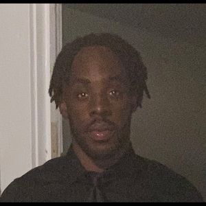 Meet your Posher, Cliff